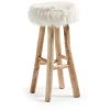 Kave Home - Tabouret De Bar Numa 76 Cm Avec Assise En Fourrure Blanche Et Structure En Bois Massif De Teck - Blanc 2 Kave Home - Tabouret De Bar Numa 76 Cm Avec Assise En Fourrure Blanche Et Structure En Bois Massif De Teck - Blanc -KAVE HOME Soldes 2022 12369234 1