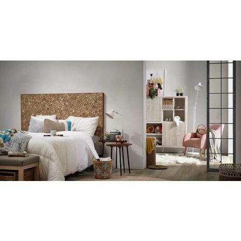 Kave Home - Lot De 3 Tables D'appoint Iver Triangulaire 56 / 49 / 41 Cm En Acier Avec Finitions Effet Cuivre, Laiton Et Zinc Et Pieds En Acier Noir - Gris 4 Kave Home - Lot De 3 Tables D'appoint Iver Triangulaire 56 / 49 / 41 Cm En Acier Avec Finitions Effet Cuivre, Laiton Et Zinc Et Pieds En Acier Noir - Gris – Image 2