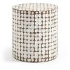 Kave Home - Table D'appoint Necoco Blanche Ronde Ø 40 Cm En Bois Massif De Teck Et Noix De Coco - Blanc 2 Kave Home - Table D'appoint Necoco Blanche Ronde Ø 40 Cm En Bois Massif De Teck Et Noix De Coco - Blanc -KAVE HOME Soldes 2022 12370969 1