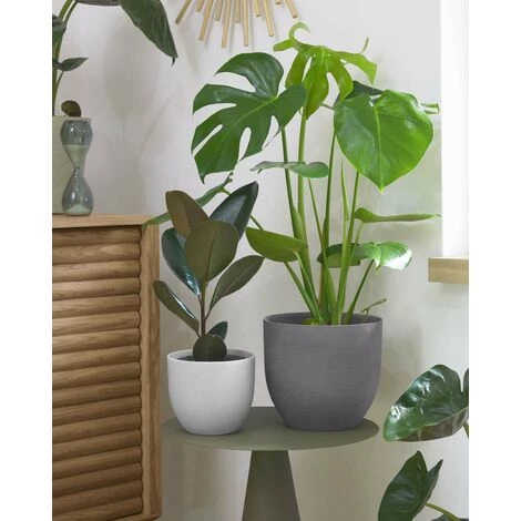 Kave Home - Set De 2 Cache-pots Marta Gris Et Blanc En Ciment Pour Usage Intérieur Et Extérieur - Gris 4 Kave Home - Set De 2 Cache-pots Marta Gris Et Blanc En Ciment Pour Usage Intérieur Et Extérieur - Gris – Image 2