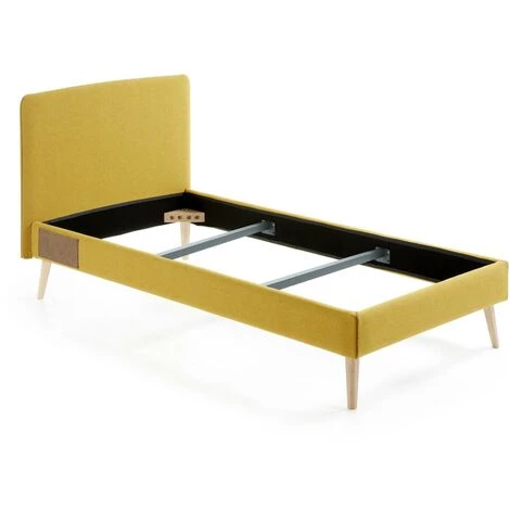 Kave Home - Lit Dyla Moutarde 90 X 190 Cm Avec Structure En Bois De Hêtre Et Mousse De Polyuréthane Tapissé Avec Tissu Antitaches - Moutarde 3 Kave Home - Lit Dyla Moutarde 90 X 190 Cm Avec Structure En Bois De Hêtre Et Mousse De Polyuréthane Tapissé Avec Tissu Antitaches - Moutarde