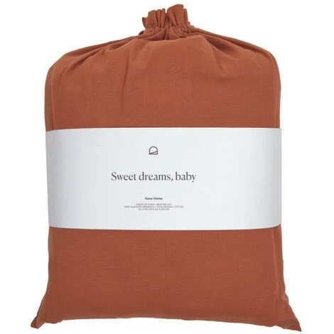 Kave Home - Set Ibelis Drap-housse, Housse Couette, Taies Oreiller En Coton Bio (GOTS)135x190cm Grenat - Rouge 5 Kave Home - Set Ibelis Drap-housse, Housse Couette, Taies Oreiller En Coton Bio (GOTS)135x190cm Grenat - Rouge – Image 3