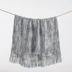 Kave Home - Plaid Persis Gris Et Bleu 125 X 150 Cm - Multicolore 6 Kave Home - Plaid Persis Gris Et Bleu 125 X 150 Cm - Multicolore -KAVE HOME Soldes 2022 39645454 2