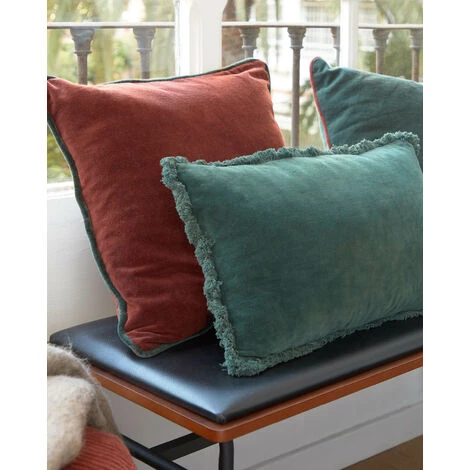 Kave Home - Housse De Coussin Kelaia 100 % Coton Velours Côtelé Vert Et Bord Orange 45 X 45 Cm 4 Kave Home - Housse De Coussin Kelaia 100 % Coton Velours Côtelé Vert Et Bord Orange 45 X 45 Cm – Image 2